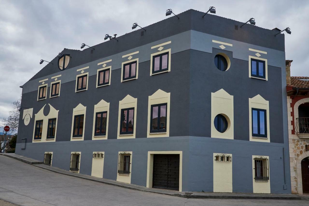 Sotopalacio HSR Madrona Luaran gambar